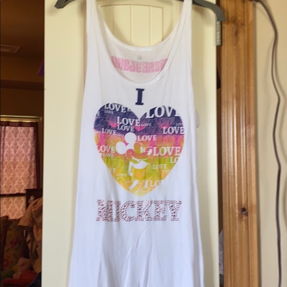 Cute, white Mickey Mouse tank - Picture 1 of 3